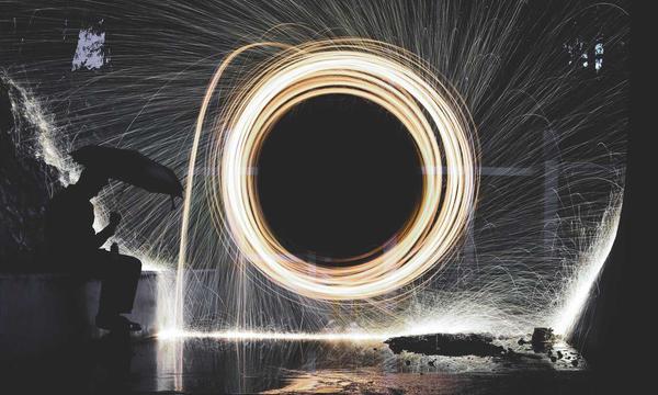 中国网络文学作品总量超 3300 万部，读者规模超 5 亿人